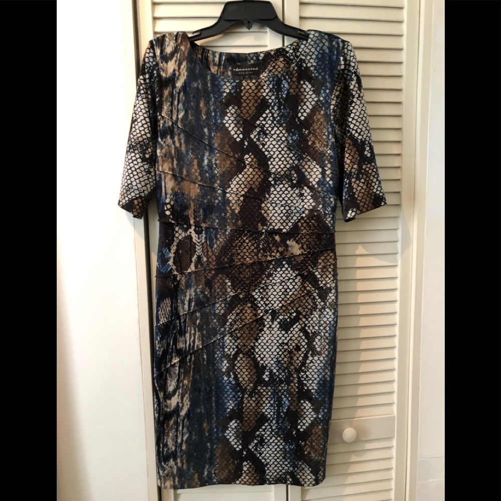 Body curving dress